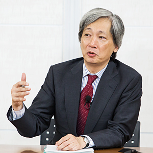 藤原帰一（東京大学大学院法学政治学研究科教授）