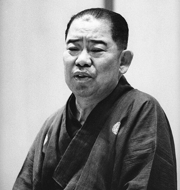 五代目 一龍斎貞丈