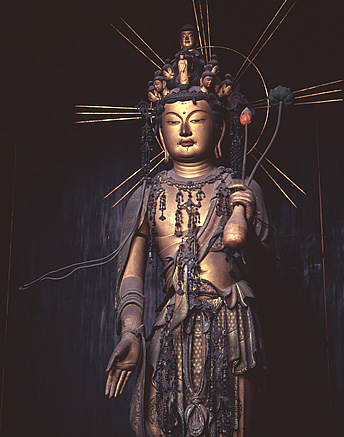 十一面観音菩薩立像