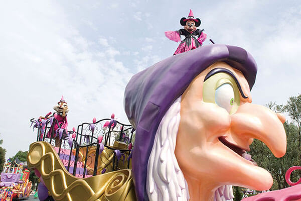 ディズニー・ハロウィーン・パレード“レッツ・ゴー・ヴィランズ！”