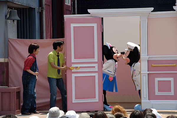 オーバー・ザ・ウェイブ