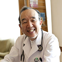 徳永進（とくなが・すすむ）氏略歴