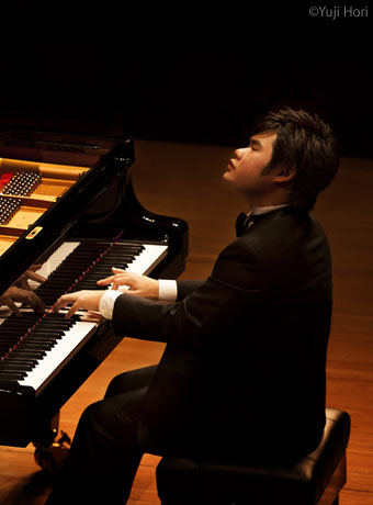 奇跡の天才ピアニスト 辻井伸行が歩んだ道のり