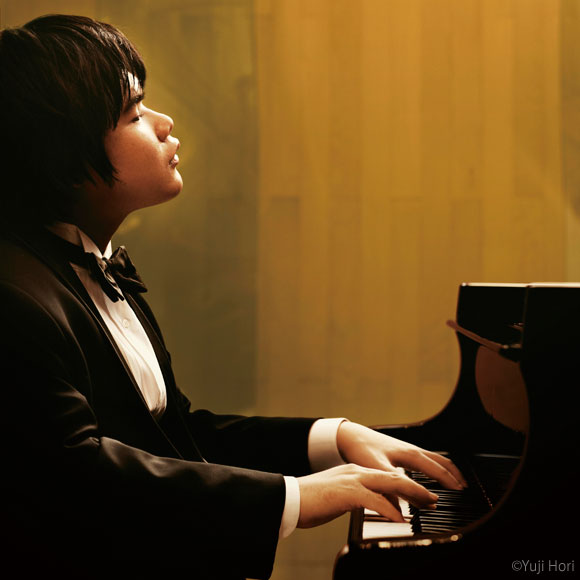 奇跡の天才ピアニスト 辻井伸行が歩んだ道のり
