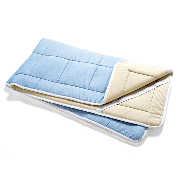 オールシーズン敷きパッド