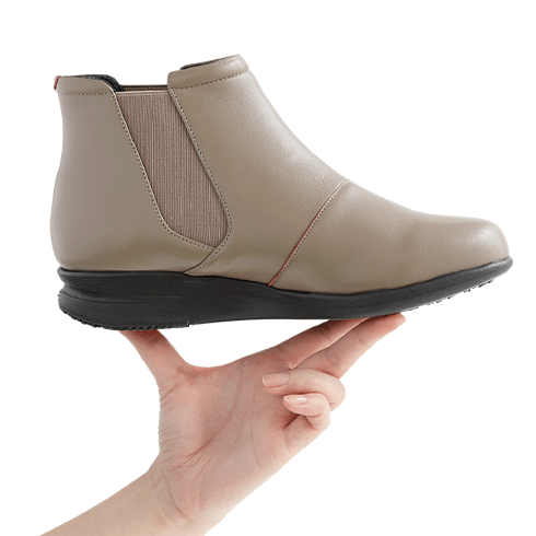 超軽量5Eすっきり発熱ブーツ ブラック 22.5cm