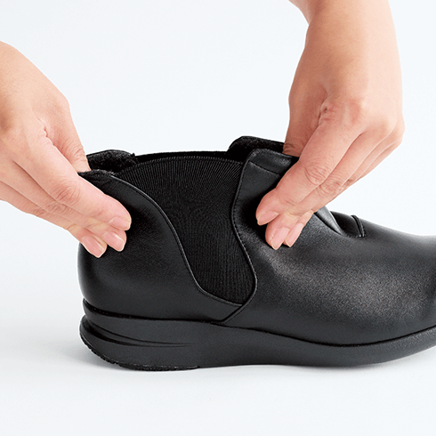 超軽量5Eすっきり発熱ブーツ ブラック 22.5cm