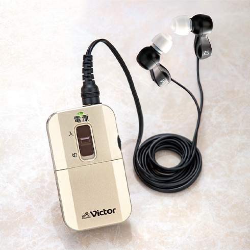 未使用品級　ビクター　みみ楽　ココチモモデル　集音器 商品券1万円分が当たる！大好評のポケット型集音器『みみ楽』ご購入