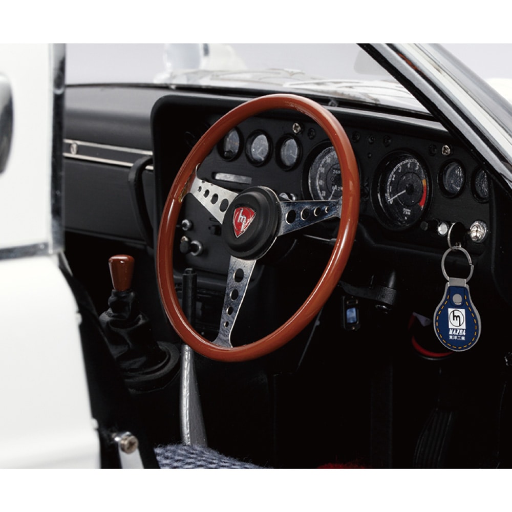 マツダ・コスモスポーツ 組立てキット