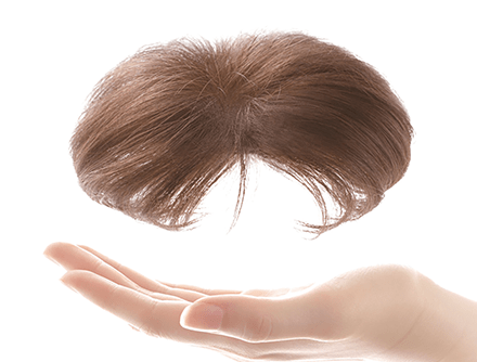 人毛×総手植えで軽くて快適なつけ心地！